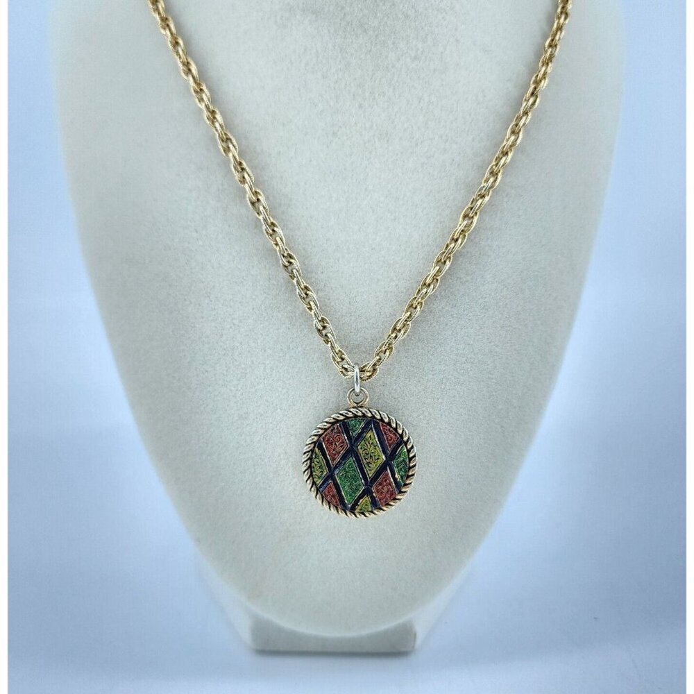 Vtg Sarah Coventry Gold Tone Necklace w/ Mosaic Argyle Diamond Medallion Pendant